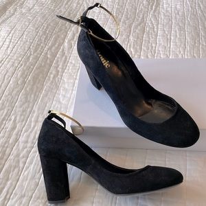 Rouje suede Colette shoe US size 9